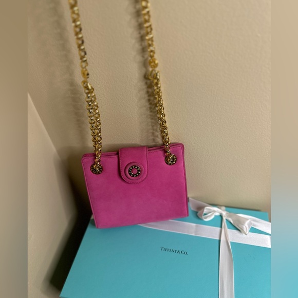 SOLD!Tiffany & Co. Suede Crossbody w/ Gold Chain- Rare & Vintage - Picture 4 of 14